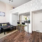Elisabeth Apartments